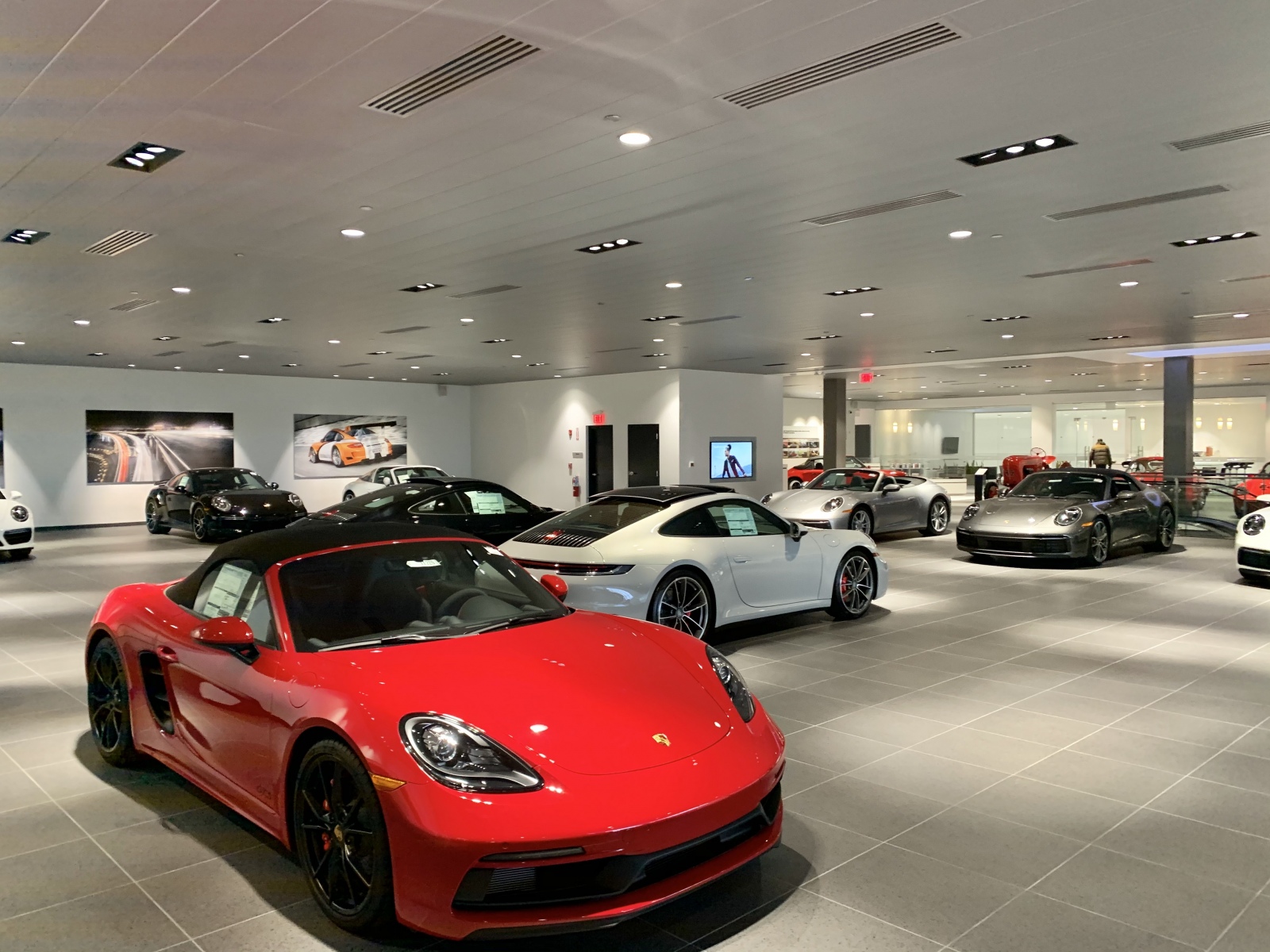 Napleton Westmont Porsche – Gallery | Esquivel Construction Inc.